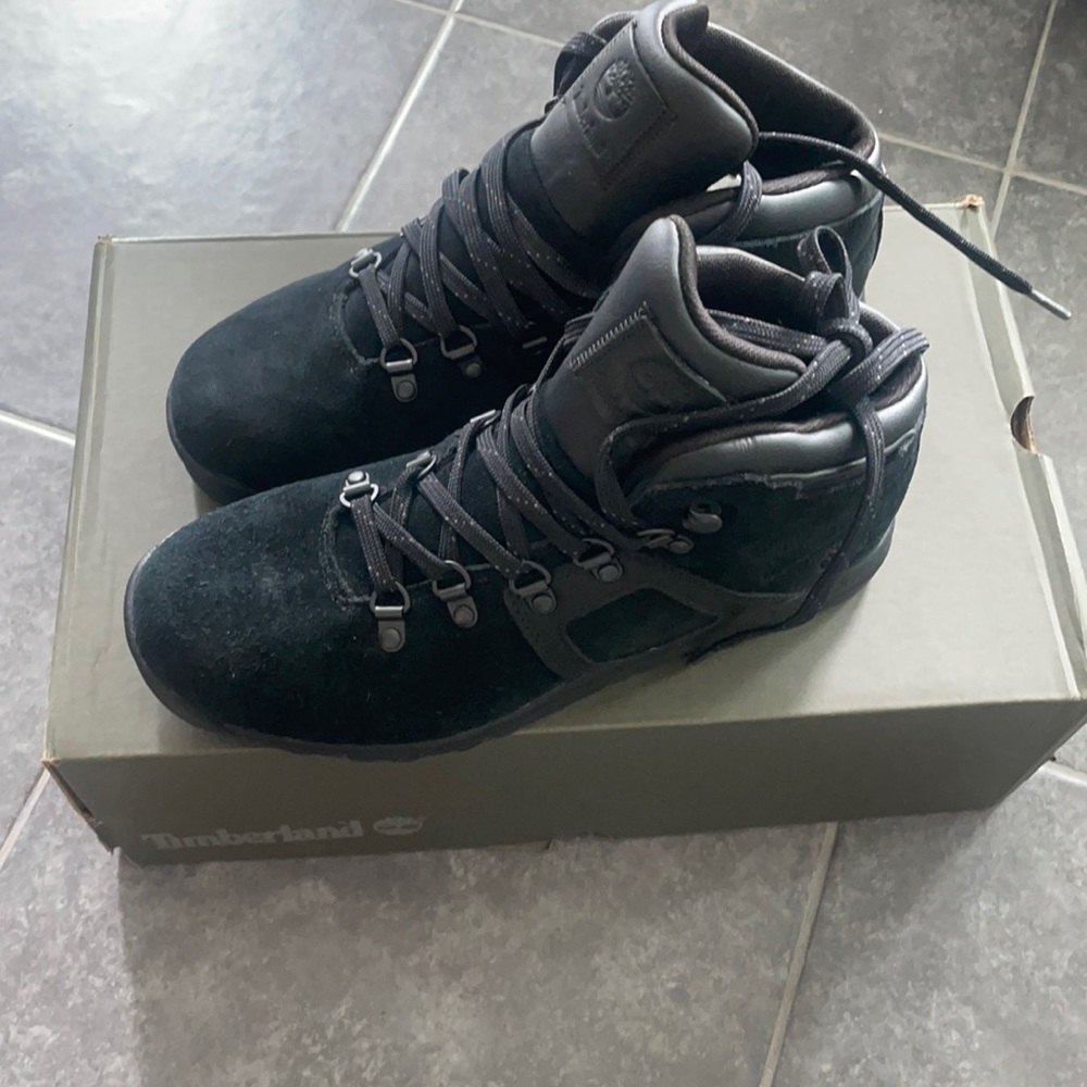 💖BNWB💖Timberland hiked boost